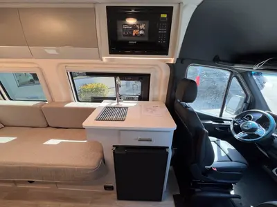 2027 Thor Motor Coach Tranquility photo 7