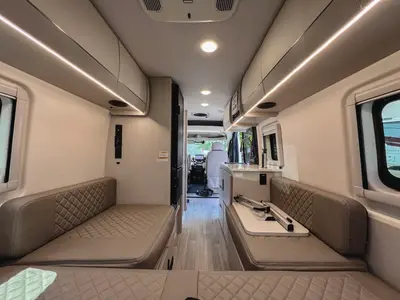 2027 Thor Motor Coach Tellaro photo 4