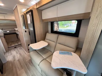 2027 Thor Motor Coach Delano photo 8