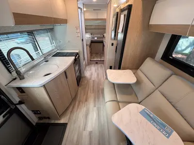 2027 Thor Motor Coach Delano photo 3