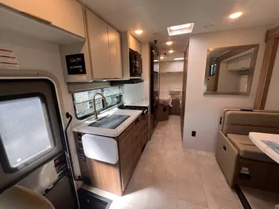 2027 Thor Motor Coach Chateau photo 5