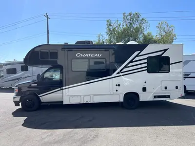 2027 Thor Motor Coach Chateau photo 18