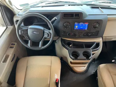 2027 Thor Motor Coach Chateau photo 2