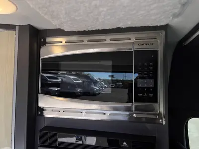 2023 Thor Motor Coach Sanctuary photo 10