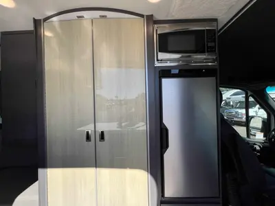 2023 Thor Motor Coach Sanctuary photo 6