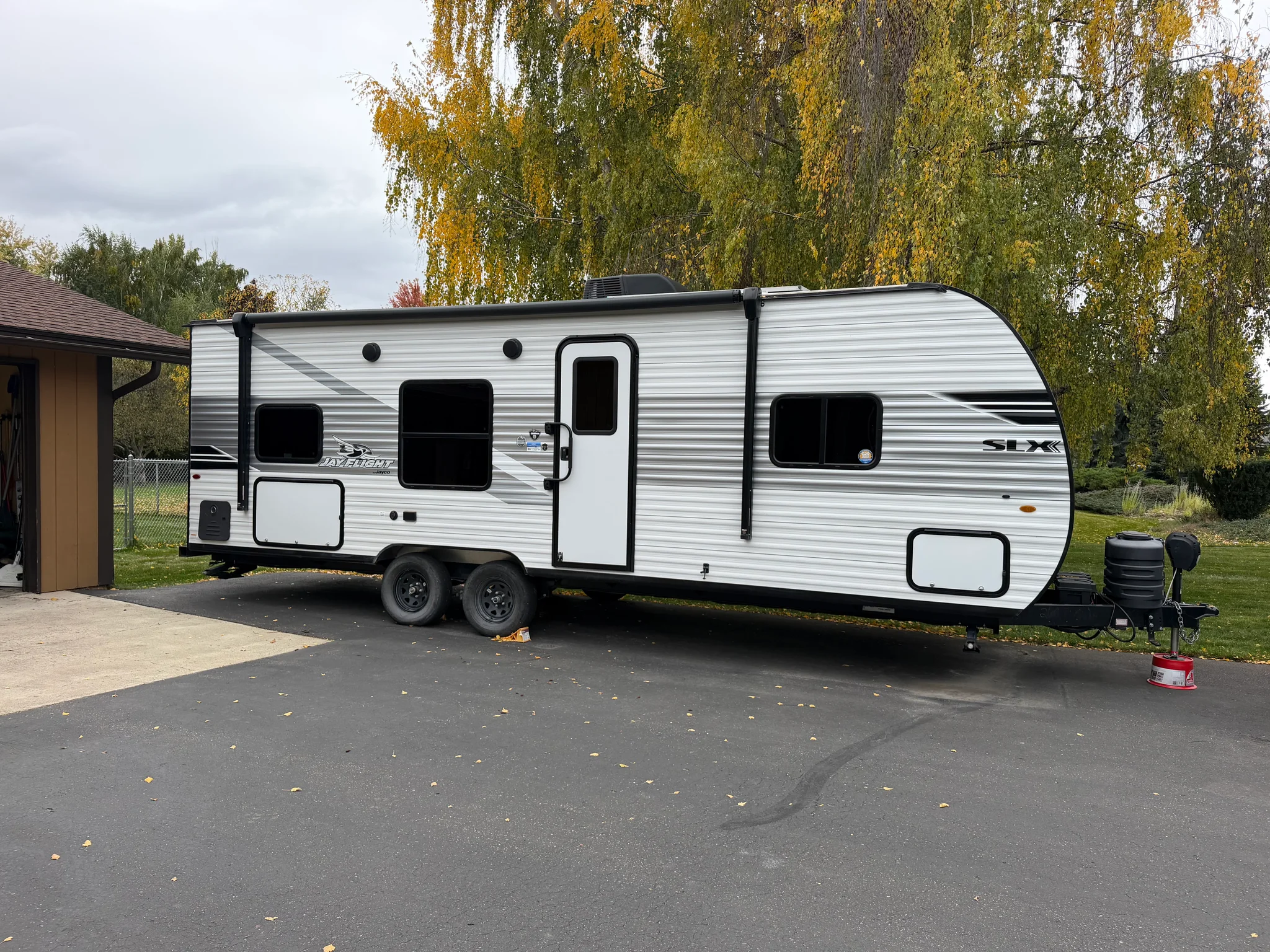 2025 JAYCO JAY FLIGHT SLX exterior