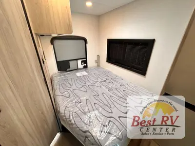 2027 Coachmen Cross Trail XL photo 41