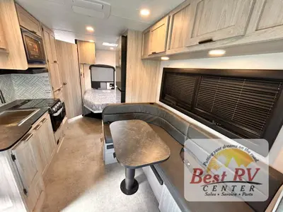 2027 Coachmen Cross Trail XL photo 13
