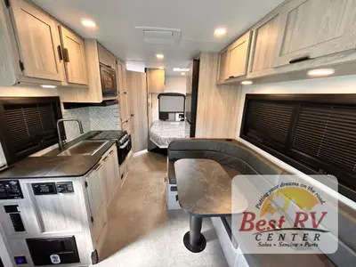2027 Coachmen Cross Trail XL photo 12