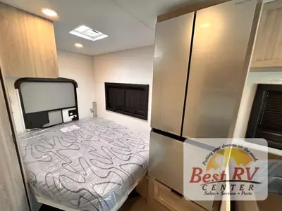 2027 Coachmen Cross Trail XL photo 38