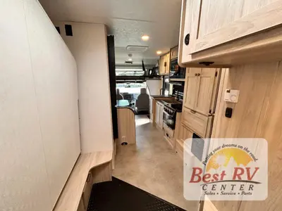 2027 Coachmen Cross Trail XL photo 48