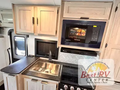 2027 Coachmen Cross Trail XL photo 29