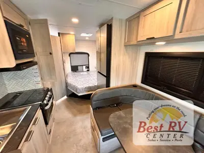 2027 Coachmen Cross Trail XL photo 22
