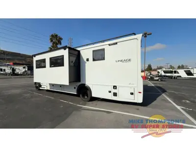 2026 Grand Design Lineage Series F photo 6