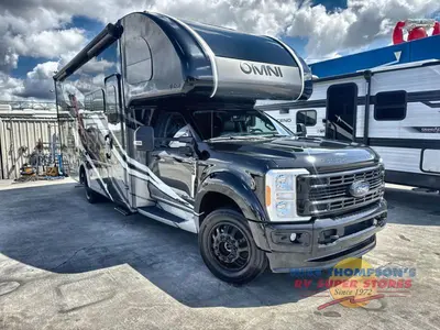 2024 Thor Motor Coach Omni photo 5