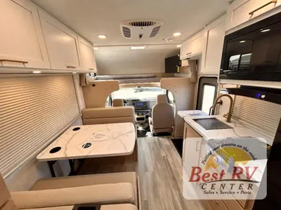 2027 Thor Motor Coach Four Winds photo 47