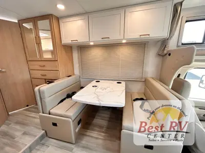 2027 Thor Motor Coach Four Winds photo 14