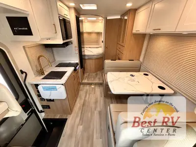 2027 Thor Motor Coach Four Winds photo 9