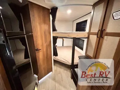 2027 Keystone Bullet Crossfire photo 34