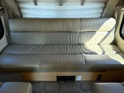 2008 Pleasure Way Ascent photo 34