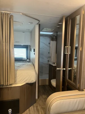 2024 THOR MOTOR COACH FOUR WINDS photo 6