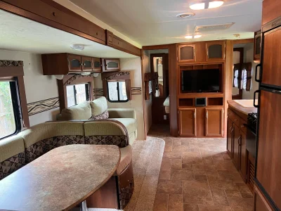 2012 COACHMEN FREEDOM EXPRESS DEEP SLIDE photo 6