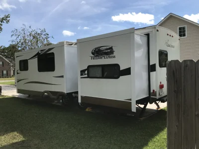 2012 COACHMEN FREEDOM EXPRESS DEEP SLIDE photo 11
