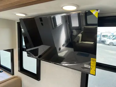 2027 Thor Motor Coach Chateau photo 7