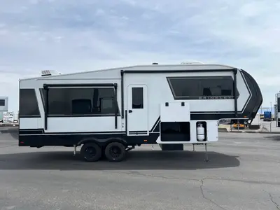 2027 Brinkley Model Z photo 27
