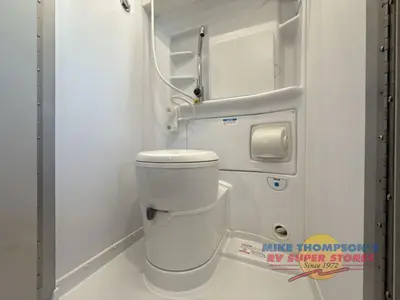 2026 Thor Motor Coach Sanctuary photo 31