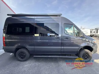 2026 Thor Motor Coach Sanctuary photo 9