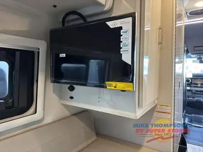 2026 Thor Motor Coach Sanctuary photo 29