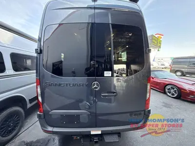 2026 Thor Motor Coach Sanctuary photo 7