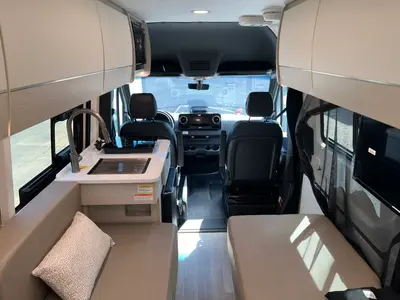 2027 Thor Motor Coach Sanctuary photo 3
