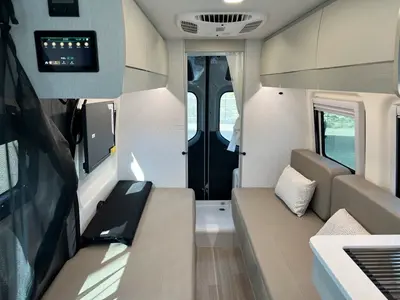 2027 Thor Motor Coach Sanctuary photo 4