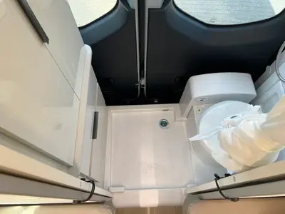2027 Thor Motor Coach Sanctuary photo 16