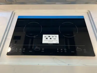 2027 Fleetwood Discovery LXE photo 13