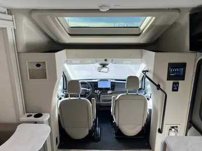 2027 Thor Motor Coach Compass AWD photo 3