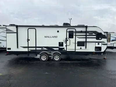 2022 Heartland Mallard photo 25