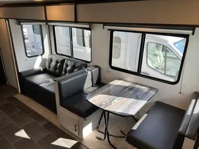 2022 Heartland Mallard photo 10