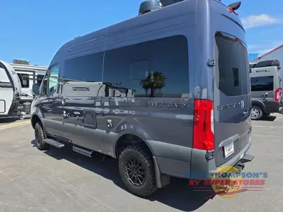 2026 Thor Motor Coach Sanctuary photo 13