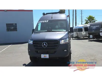 2026 Thor Motor Coach Sanctuary photo 5