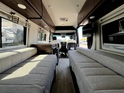 2020 Winnebago Boldt photo 4