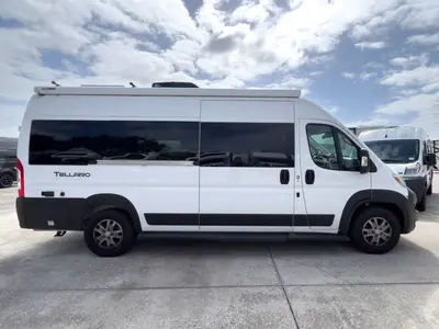 2025 Thor Motor Coach Tellaro photo 20