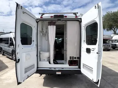 2025 Thor Motor Coach Tellaro photo 2
