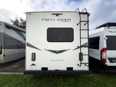 2023 Forest River Freelander 27QB photo 27