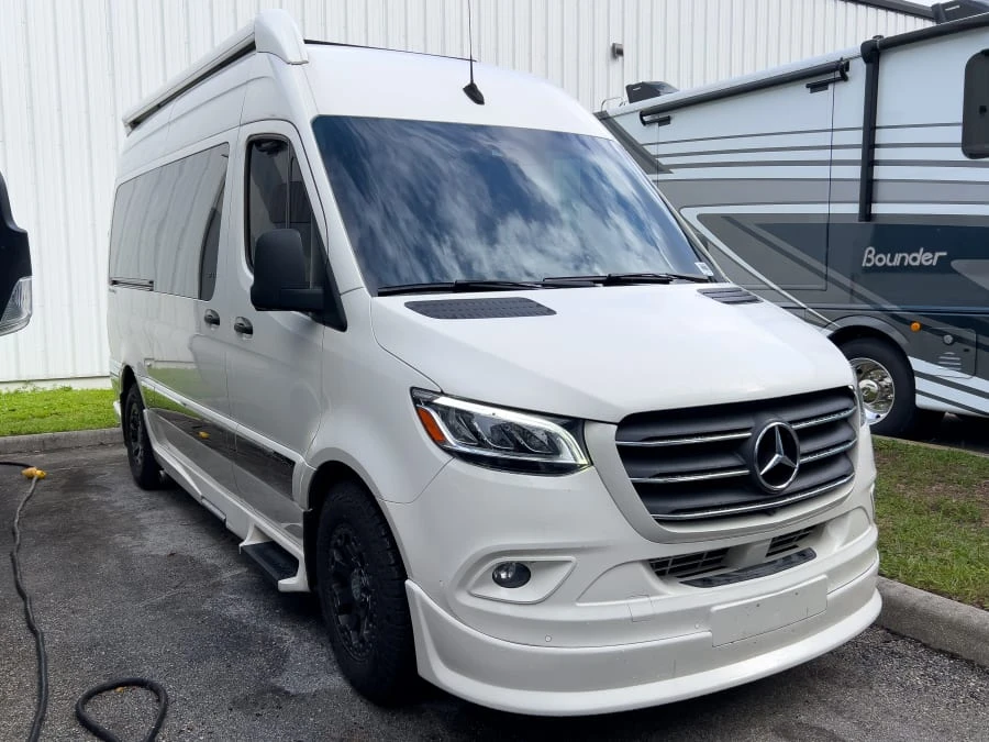 2024 Grech RV Turismo-ION exterior