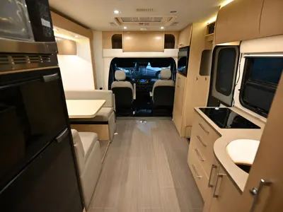 2020 Leisure Travel Unity photo 3