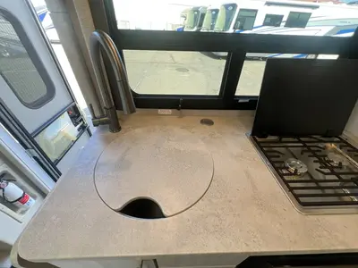 2023 Thor Motor Coach Compass photo 8