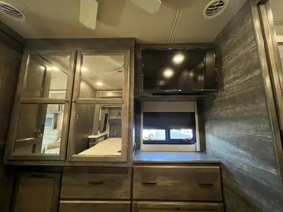 2023 Tiffin Motorhomes Allegro photo 16